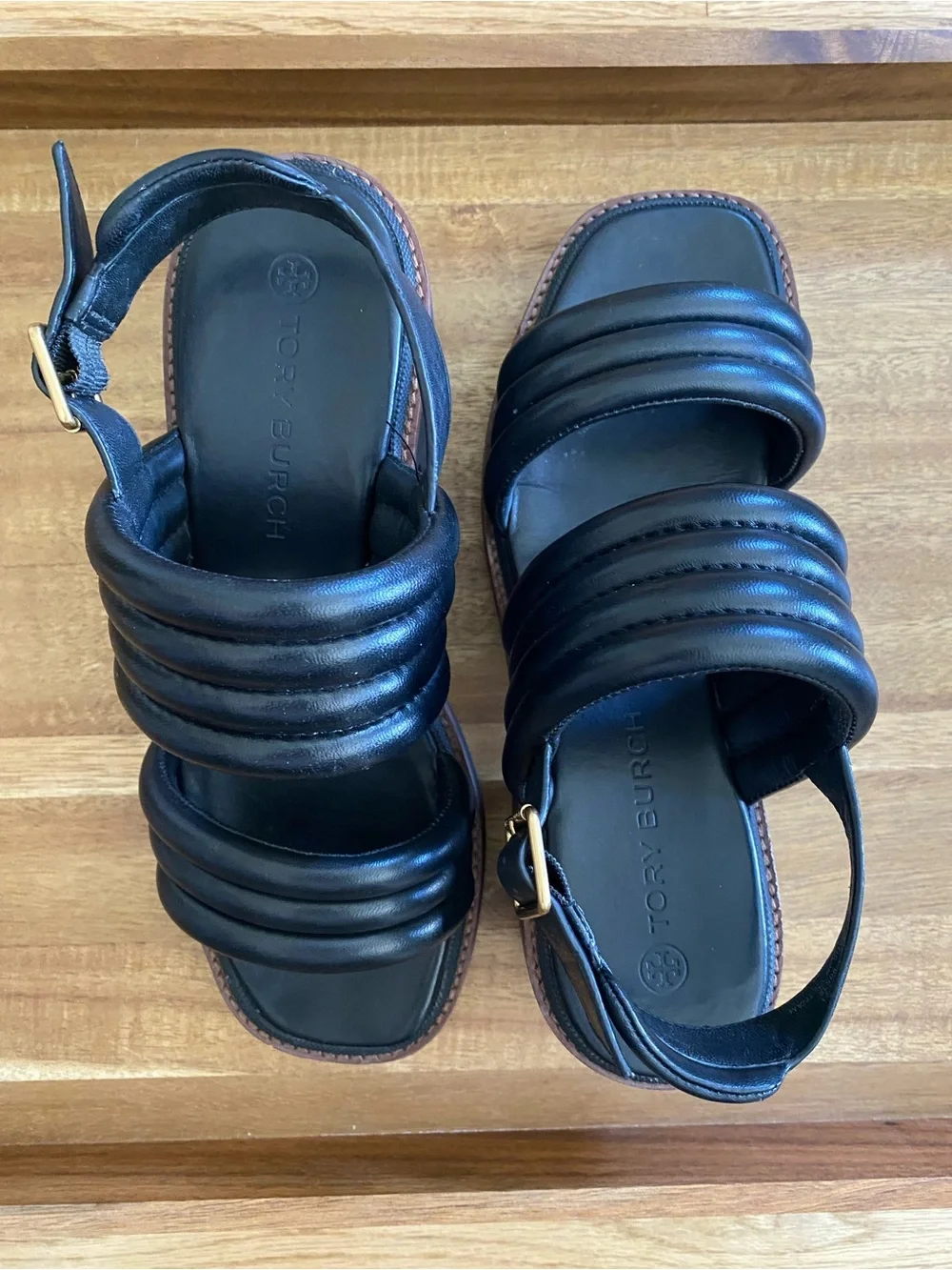 Tory Burch: Women’s Chunky Black Padded Strap Sandals - Picture 3 of 3